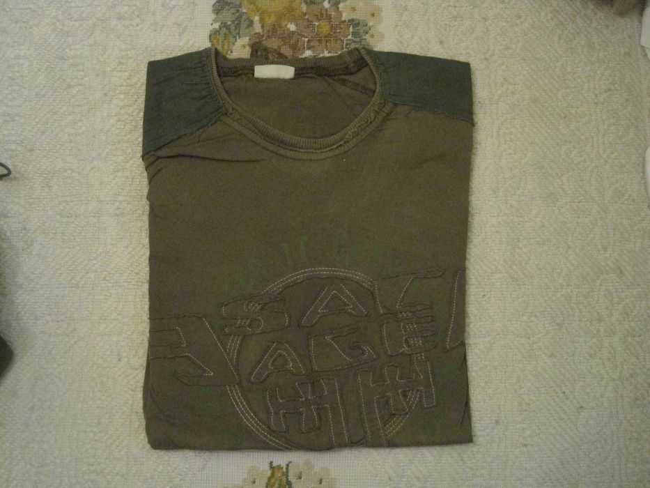 T-shirts