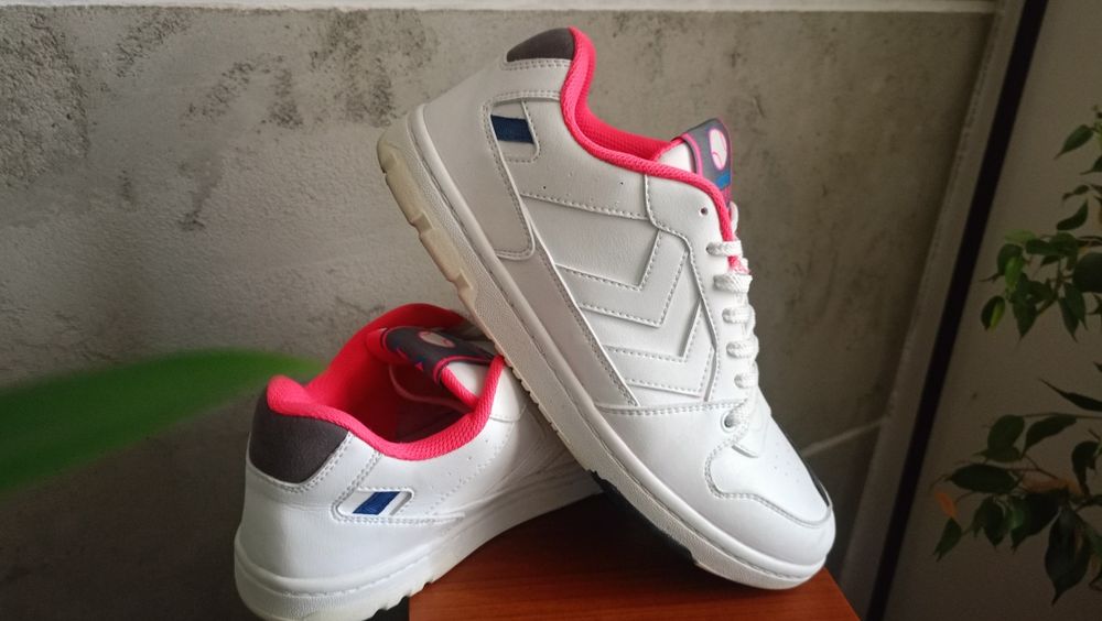 Hummel Power Play Vegan Archive nr 41 wkl.26 cm 
Model 208446-9047