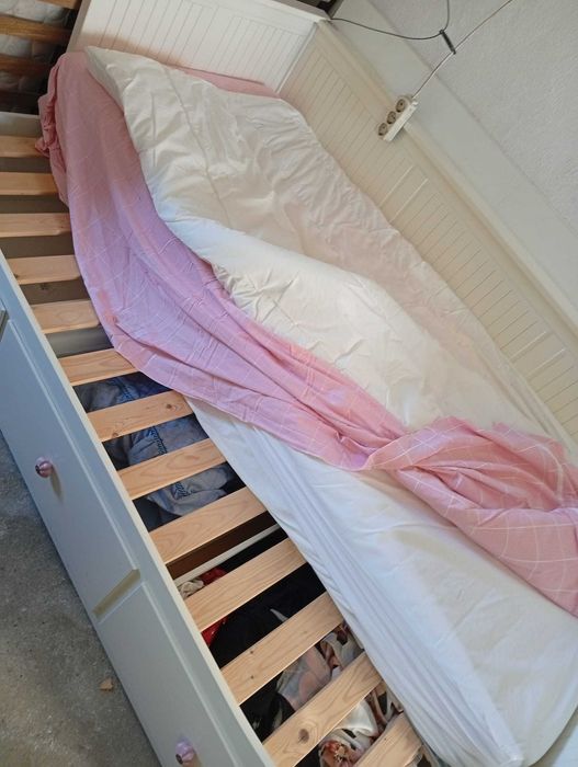 Cama solteiro com gavetão