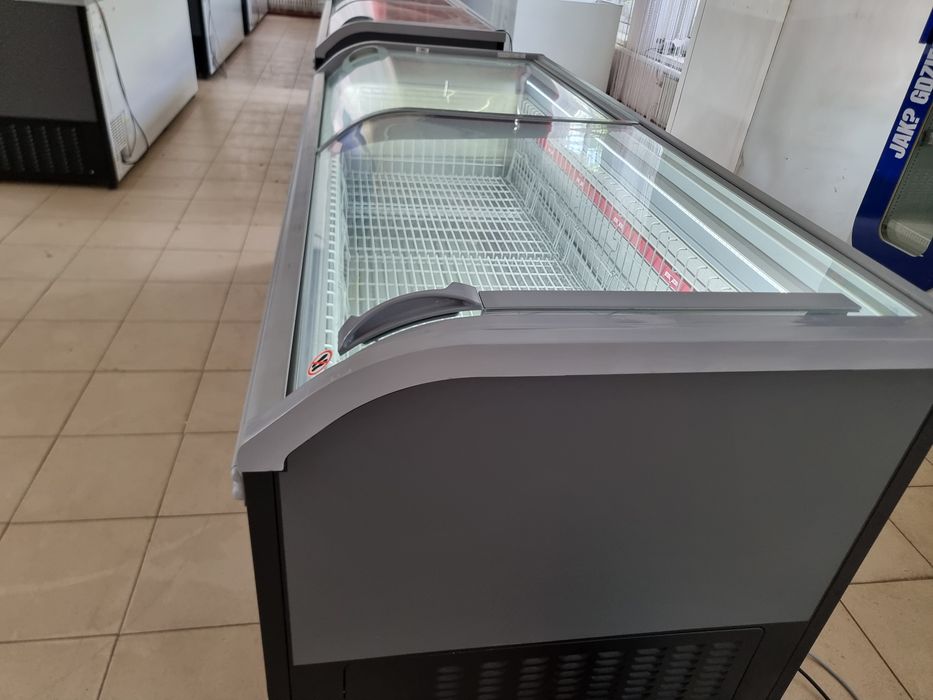 Морозильна ларь боннета вітрина AHT Maimi 210(u)L VSAD