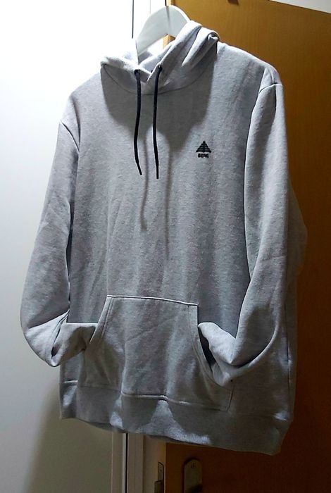 Sweat "Berg" com capuz