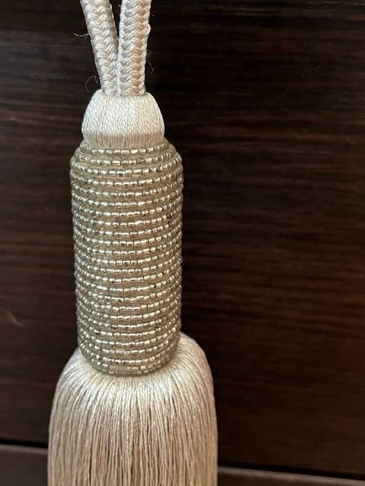 підхопи для штор з кистями