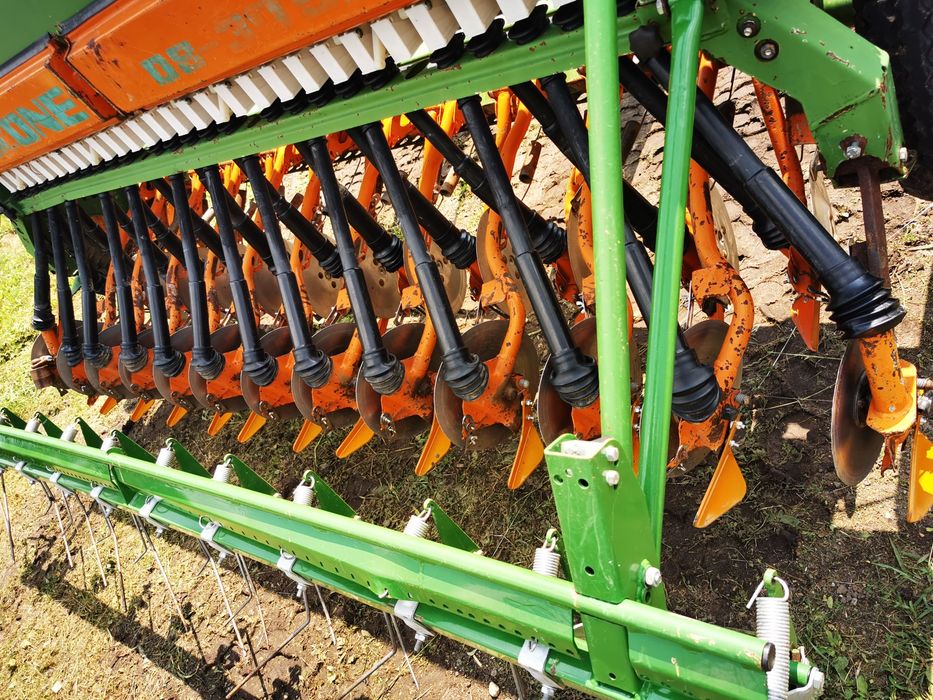 Siewnik Amazone D8 Super 3m talerzowy