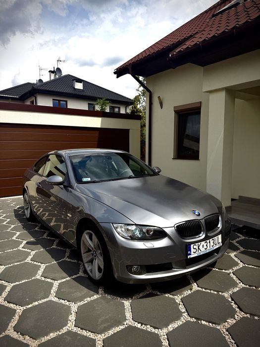 BMW E92 320i Coupe !!
