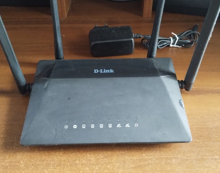 Роутер D-Link DIR-842