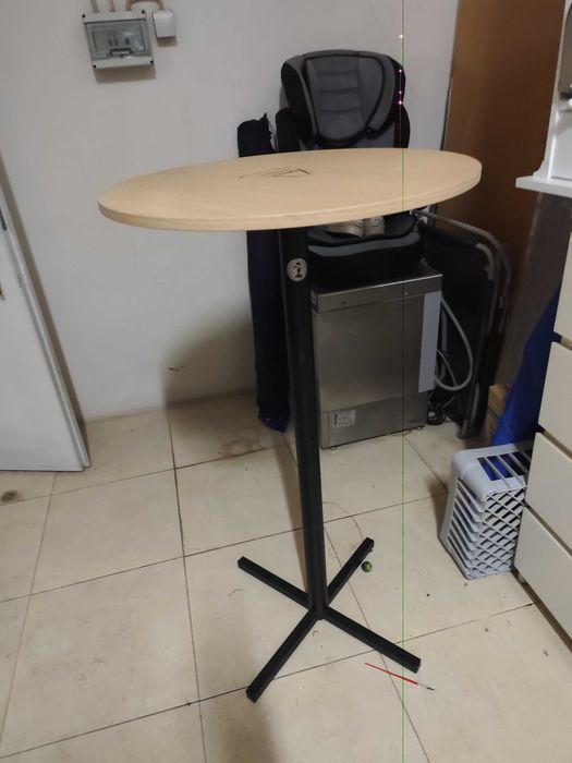 2 Mesas altas de bar