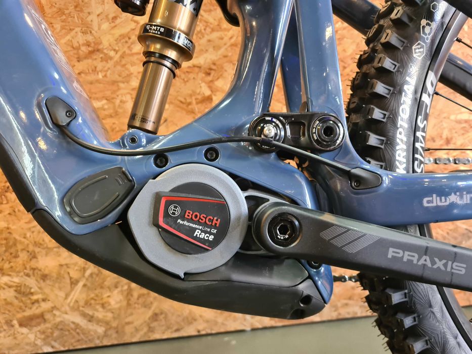 Bicicleta Eléctrica e-bike PIVOT Shuttle LT Ride S (como nova)