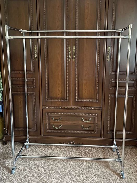 Вішалка Стійка для одягу Рейл для одягу