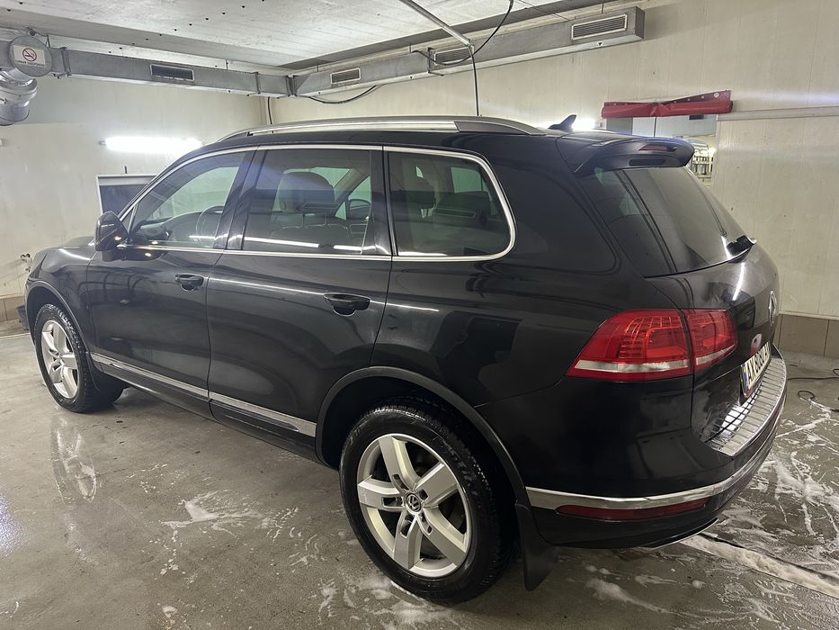 Продам  власний автомобіль WV Touareg