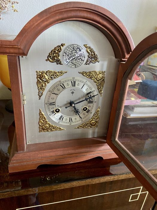 Relógio de Mesa Antigo