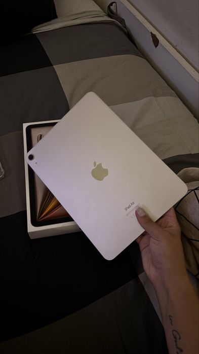 Ipad Air11 M2 256GB +2 capas com teclado