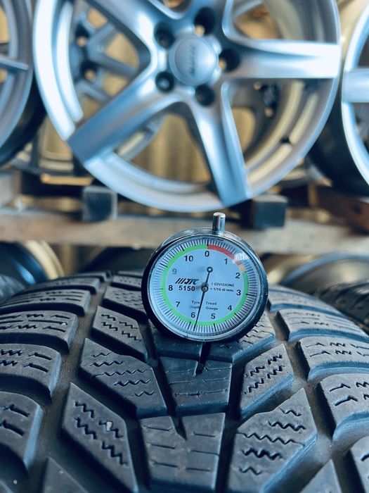 Шини Резина Зимові 235 55 18 Hankook Winter I'Cept Evo3 4шт