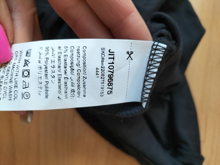 Camisola manga cava preta Shein