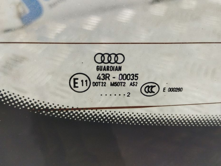 Стекло заднее 4H4845501KNVB для Audi A8 D4 2009-2017