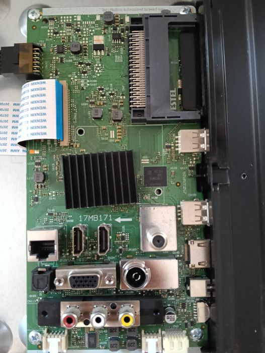 TV Toshiba Android 32WA3B63DG c/ Comando Original