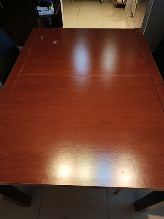 Stół kuchenny brąz