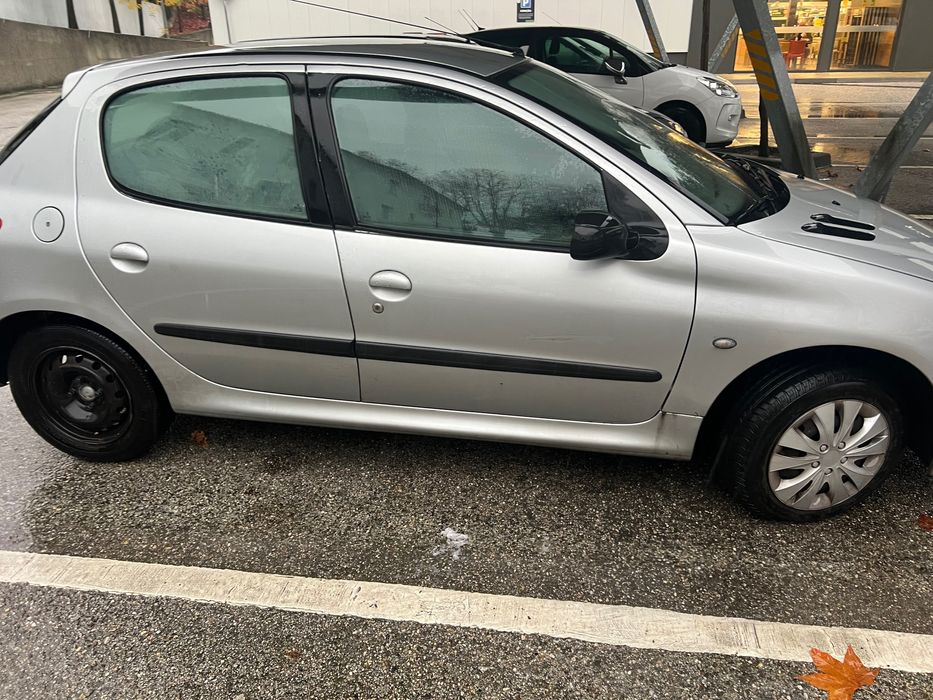 Carro peugeot usado