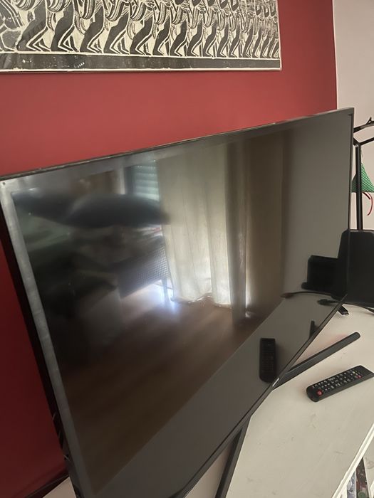 TV led avariada