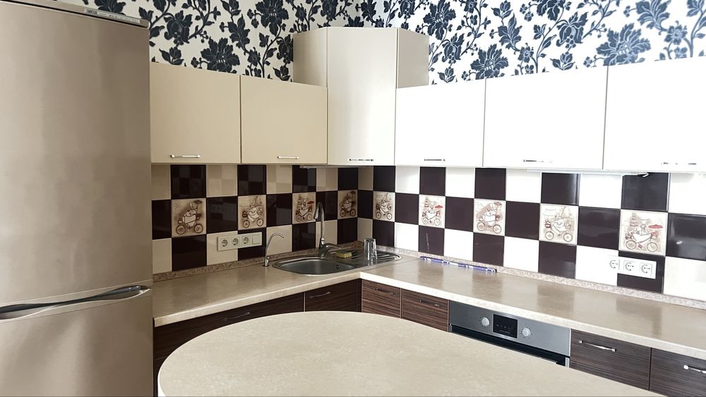 Сдам 1 ком жк Люксембург ул Средняя