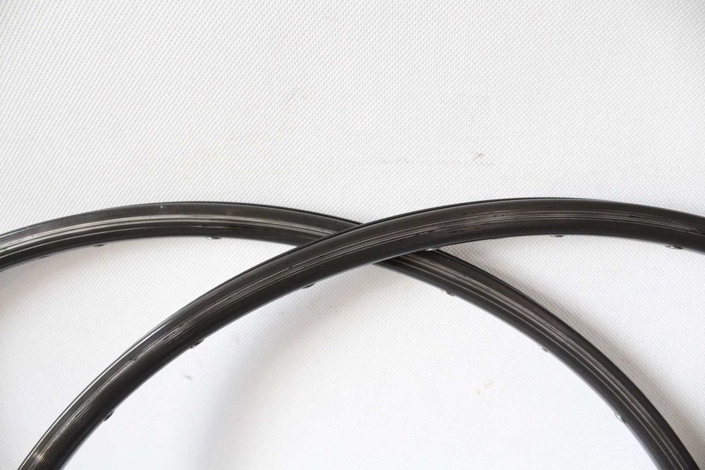 obręcze 28"mavic open 4 cd retro kolarzówka  32H clincher 0525