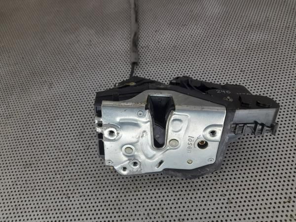 Fechadura / fecho porta trás direito BMW 3 (E46)