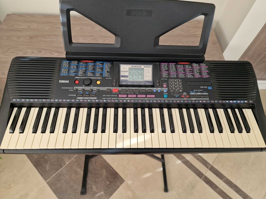 Keyboard YAMAHA PSR-230