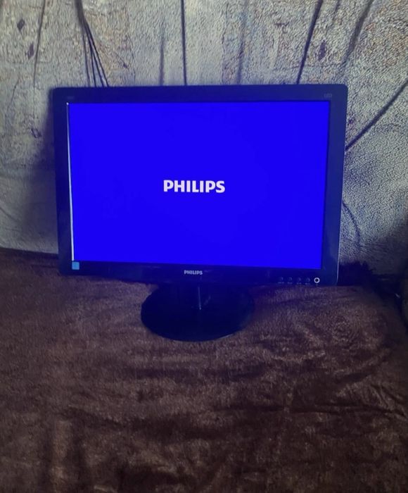 Монитор Philips 190V3L  диагональ 19