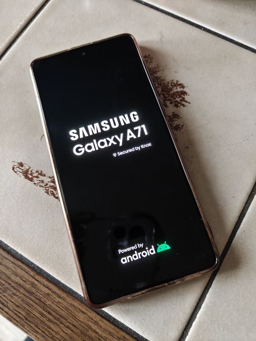 Samsung A71 telefon / smartfon / z etui