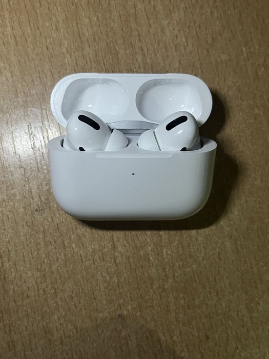 AirPods Pro.