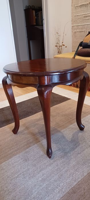 Mesa de apoio em madeira