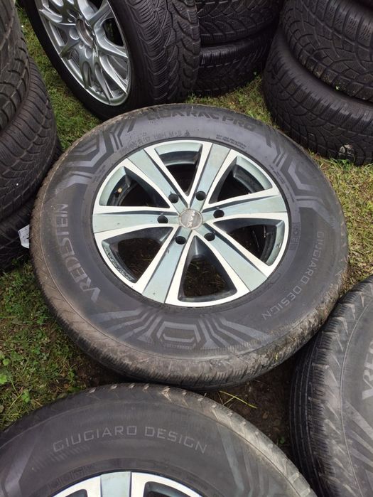 6x139.7 7.5j 17" Toyota Hillux nr182