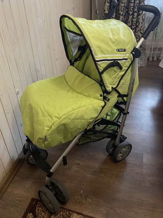 Продам дитячий візочок б / у . У хорошому стані