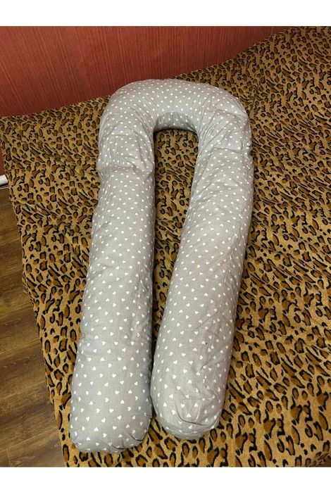 Подушка для беременных и кормящих.