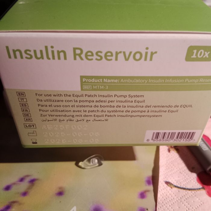 Zbiorniczki do pompy equil