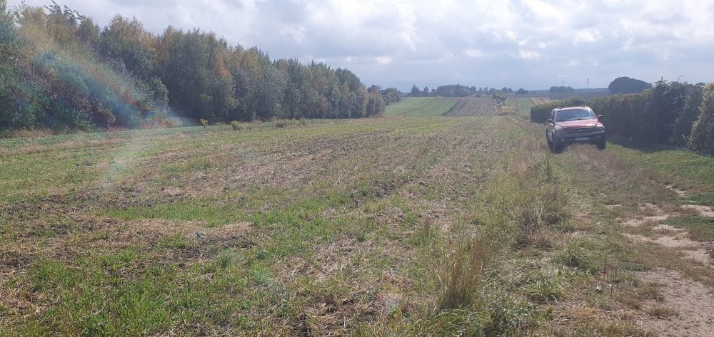 Działkę budowlaną sprzedam właściciel.