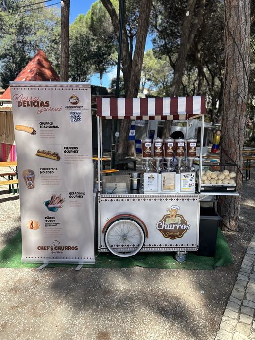 Churros gourmet para eventos - Sabor e alegria em cada mordida!