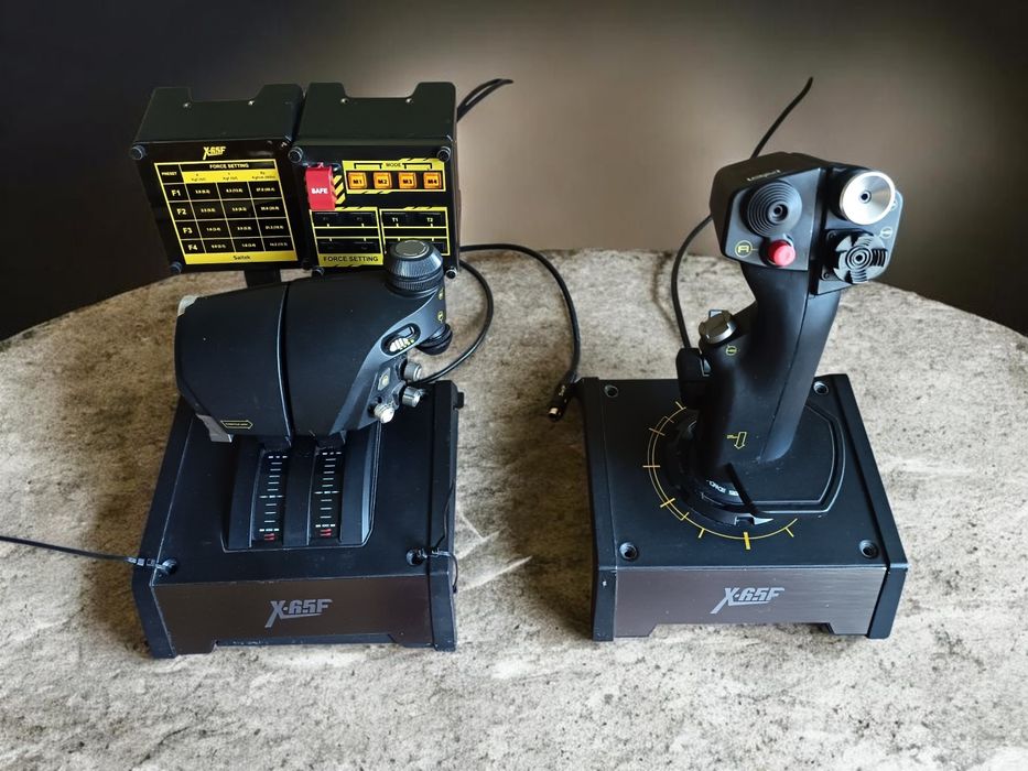 Saitek X65F — уникальный тензометрический джойстик HOTAS + РУД; Force Sensing