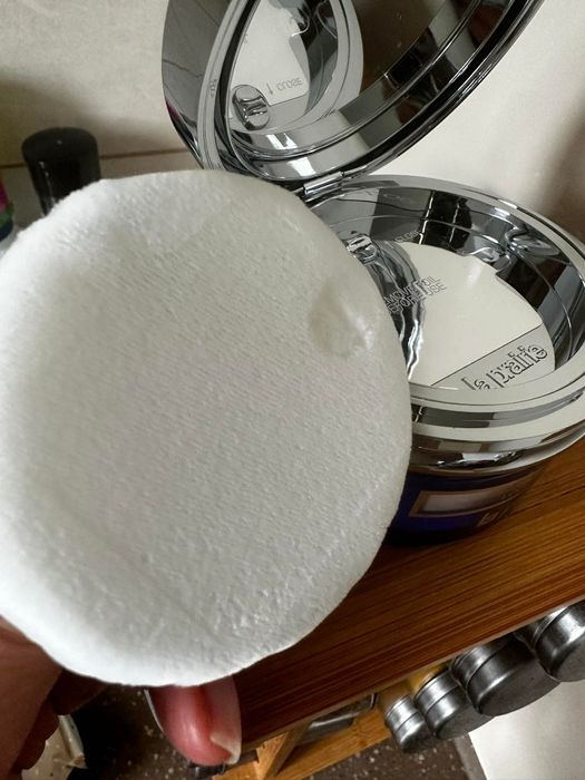 Puder La prairie 40gram