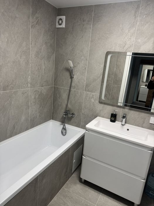 Здається 1 кімнатна квартира в новобудові. Перша здача