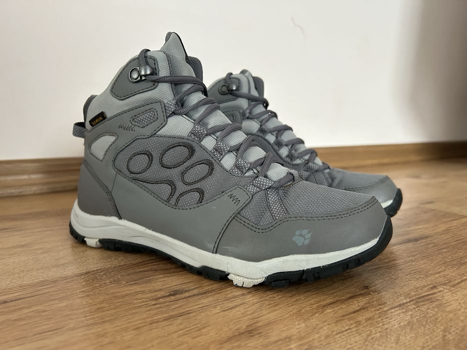 Кросівки водонепроникні Jack Wolfskin 38р