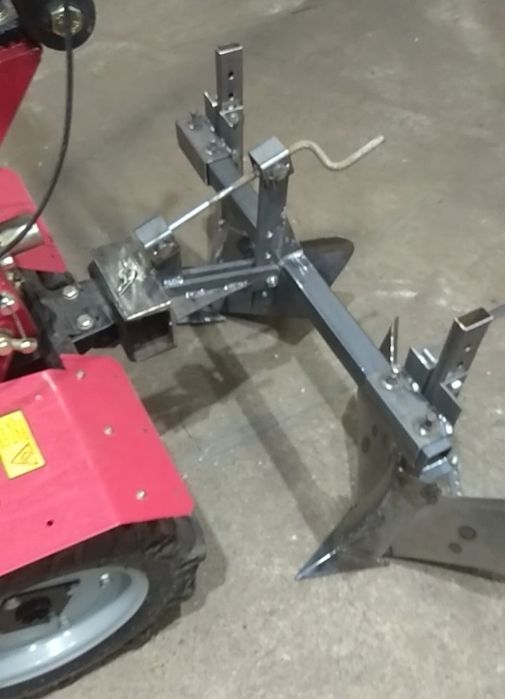 Окучник -сажалка до мотоблока