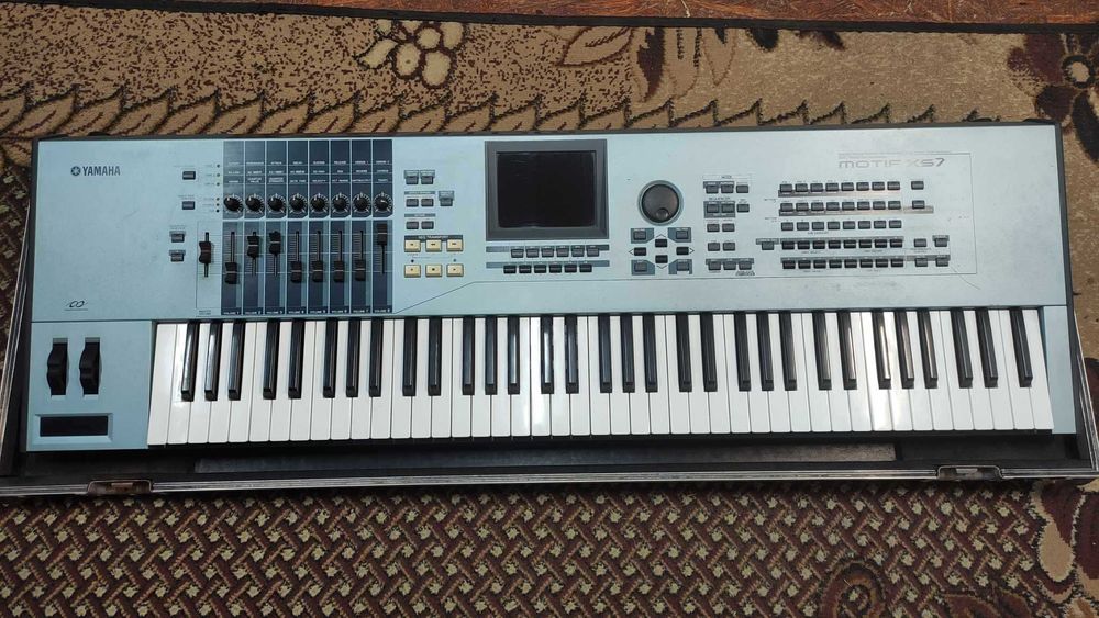 YAMAHA MOTIF7 ヤマハ モチーフ7 シンセサイザー ヤマハ | MOTIF XS7 - シンセサイザー - 概要