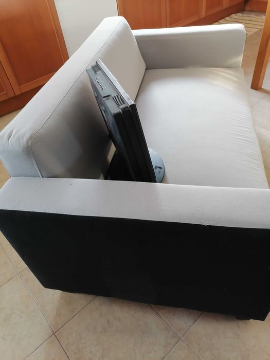 Sofa é televisao