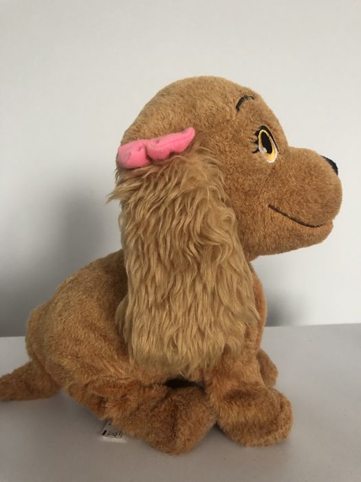 Люсі інтерактивна іграшка