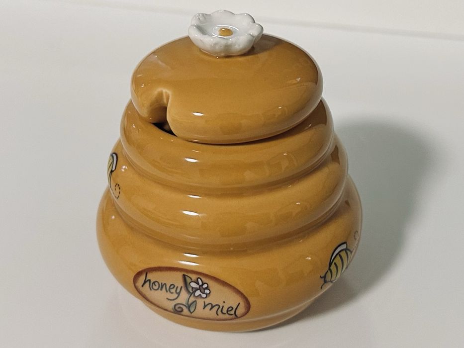 Керамічна баночка для меду у формі вулика