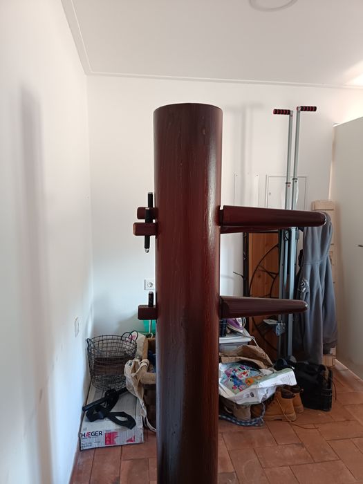 Wing chun boneco dummy