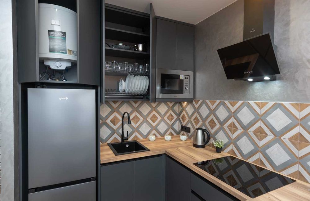 Є власне укриття! Студія подобово - стиль і комфорт на Бажана, 17.