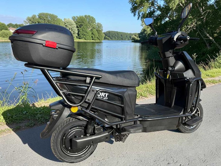 Електроскутер Oscar Sport GT-21 2500W 72V 30Ah LiFePO4 двомісний електробайк