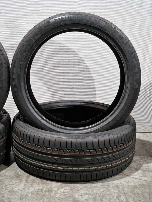 [Como Novos] 4 Pneus 245/40R21 CONTINENTAL
