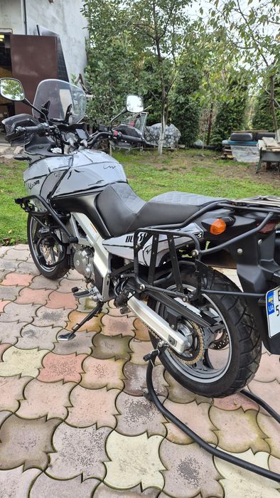 Suzuki V-Strom 650 /  DL 650 / V Strom